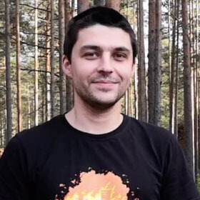 Александр Смаль